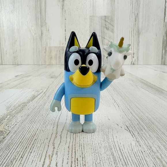 Bluey Unicorse and Bandit Figure Puppet Toy Replacement Unicorn Moose Toys NEW - Picture 1 of 9